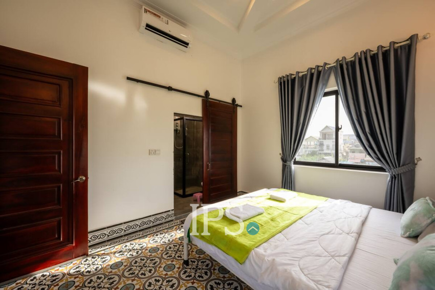 4 Bedroom Luxury Villa For Sale - Kraing Thnong, Sen Sok, Phnom Penh