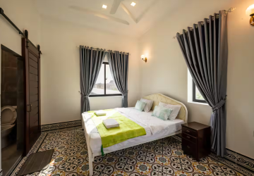 4 Bedroom Luxury Villa For Sale - Kraing Thnong, Sen Sok, Phnom Penh thumbnail