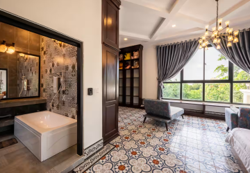 4 Bedroom Luxury Villa For Sale - Kraing Thnong, Sen Sok, Phnom Penh thumbnail