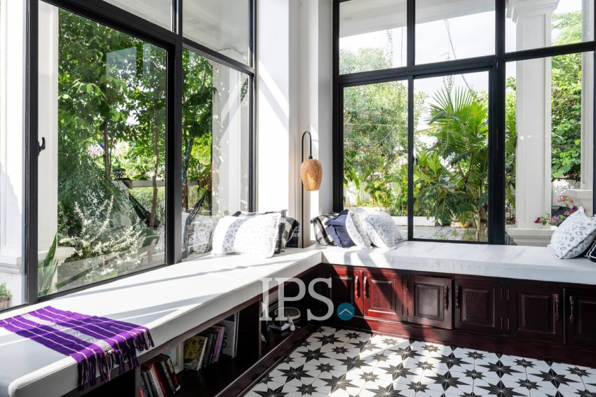 4 Bedroom Luxury Villa For Sale - Kraing Thnong, Sen Sok, Phnom Penh