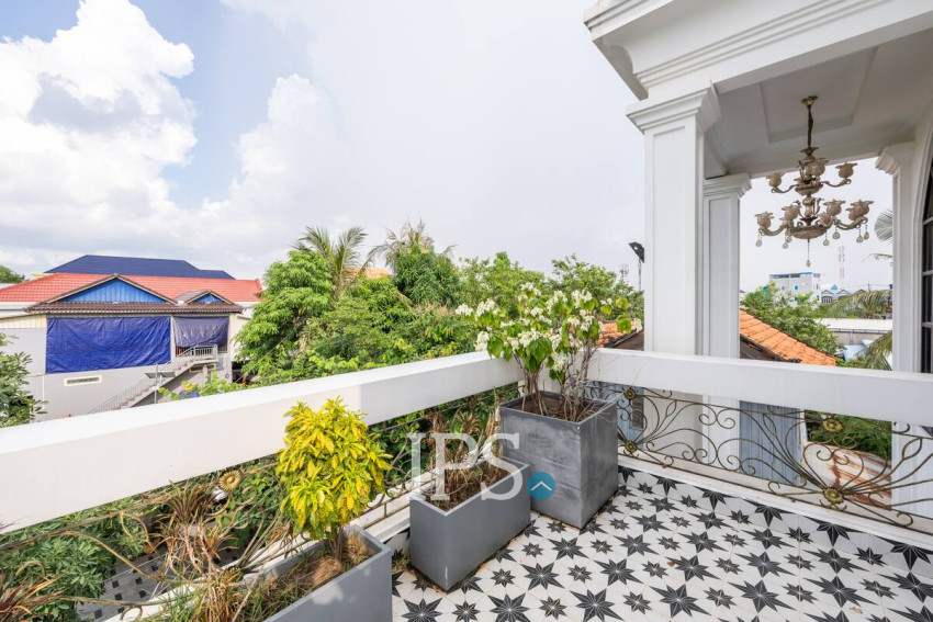 4 Bedroom Luxury Villa For Sale - Kraing Thnong, Sen Sok, Phnom Penh