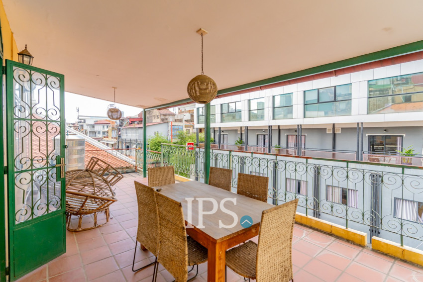 Renovated 5 Bedroom Apartment For Rent - Phsar Kandal 1, Phnom Penh