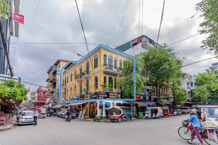 Renovated 5 Bedroom Apartment For Rent - Phsar Kandal 1, Phnom Penh