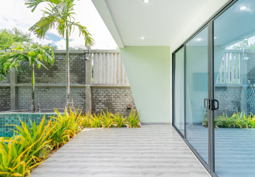 2 Bedroom  Apartment Serviced For Rent- Bak Kaeng, Phnom Penh thumbnail