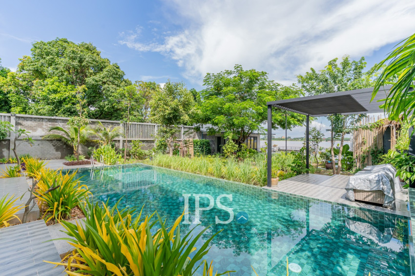 2 Bedroom  Apartment Serviced For Rent- Bak Kaeng, Phnom Penh