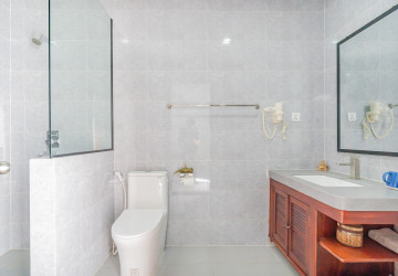 2 Bedroom  Apartment Serviced For Rent- Bak Kaeng, Phnom Penh thumbnail