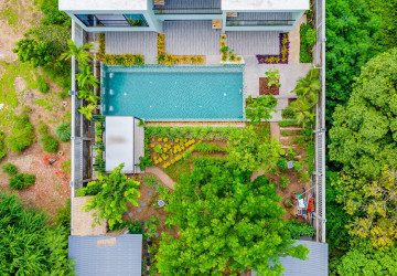 2 Bedroom  Apartment Serviced For Rent- Bak Kaeng, Phnom Penh thumbnail