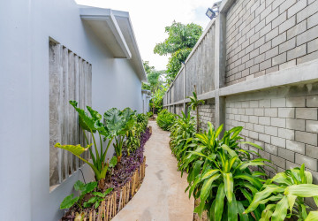 1 Bedroom Serviced Apartment For Rent - Bak Kaeng, Phnom Penh thumbnail