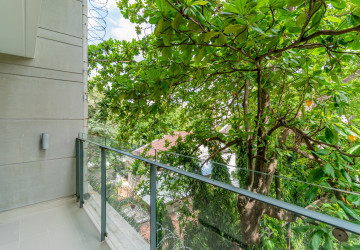 Duplex 2 Bedroom Condo For Rent - 240 Residence, Chakto Mukh, Phnom Penh thumbnail