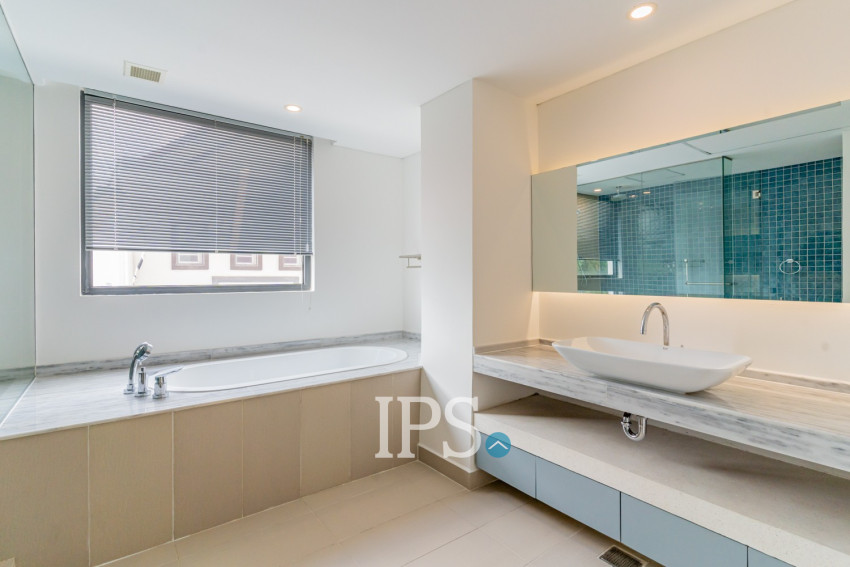 Duplex 2 Bedroom Condo For Rent - 240 Residence, Chakto Mukh, Phnom Penh