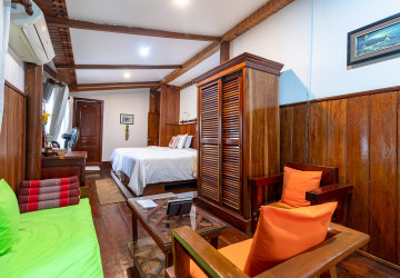 6 Bedroom Boutique Villa For Rent - Svay Dangkum, Siem Reap thumbnail