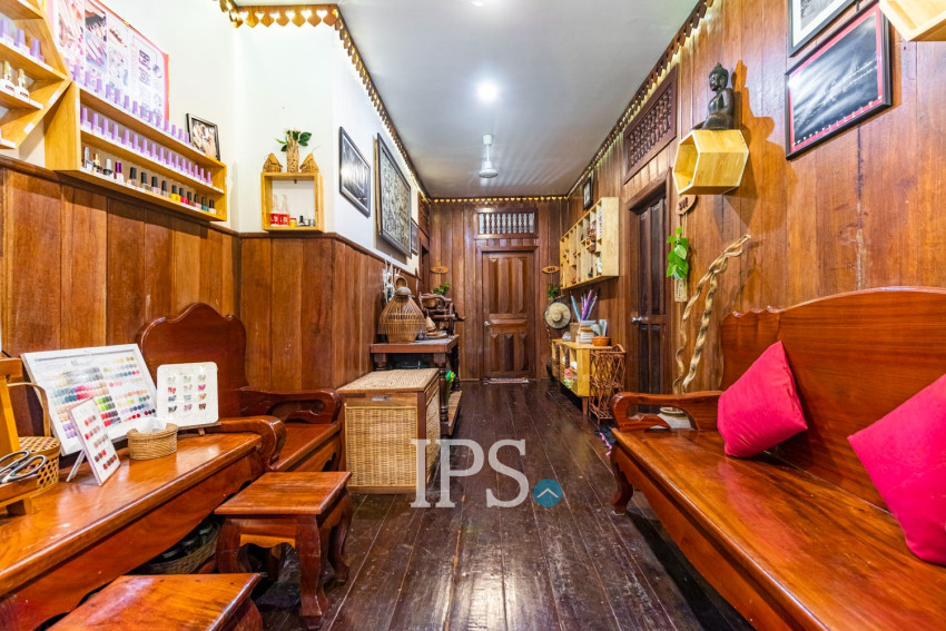 6 Bedroom Boutique Villa For Rent - Svay Dangkum, Siem Reap