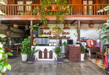 6 Bedroom Boutique Villa For Rent - Svay Dangkum, Siem Reap thumbnail