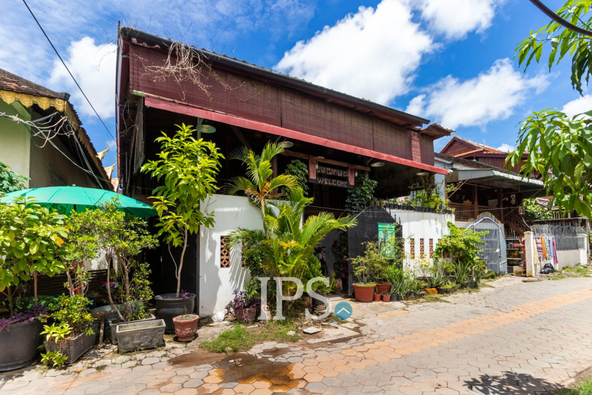 6 Bedroom Boutique Villa For Rent - Svay Dangkum, Siem Reap