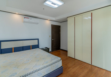 12nd Floor 3 Bedroom Condo For Sale - De Castle Royal, BKK1, Phnom Penh thumbnail