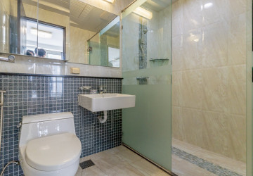 12nd Floor 3 Bedroom Condo For Sale - De Castle Royal, BKK1, Phnom Penh thumbnail