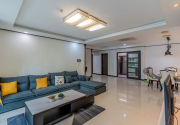 12nd Floor 3 Bedroom Condo For Sale - De Castle Royal, BKK1, Phnom Penh thumbnail