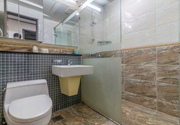 12nd Floor 3 Bedroom Condo For Sale - De Castle Royal, BKK1, Phnom Penh thumbnail