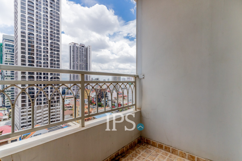 12nd Floor 3 Bedroom Condo For Sale - De Castle Royal, BKK1, Phnom Penh