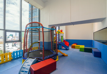 20th Floor 2 Bedroom Condo For Sale - J Tower 2, BKK1, Phnom Penh thumbnail