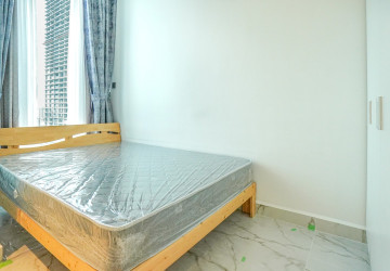 20th Floor 2 Bedroom Condo For Sale - J Tower 2, BKK1, Phnom Penh thumbnail