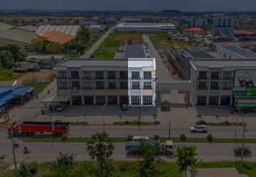 Double Shophouse For Rent - Borey Lucky One, Preaek Kampues, Phnom Penh thumbnail