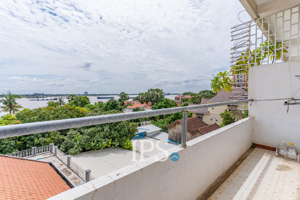 16 Bedroom Shophouse For Sale - Chroy Changvar, Phnom Penh - Image 23