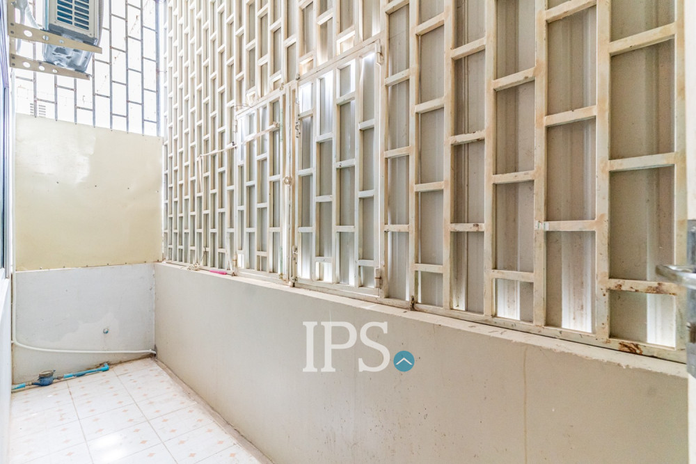 16 Bedroom Shophouse For Sale - Chroy Changvar, Phnom Penh - Image 25