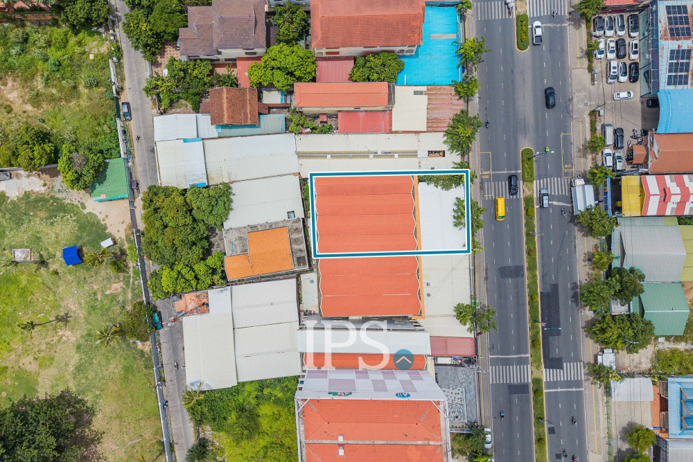 16 Bedroom Shophouse For Sale - Chroy Changvar, Phnom Penh - Image 31