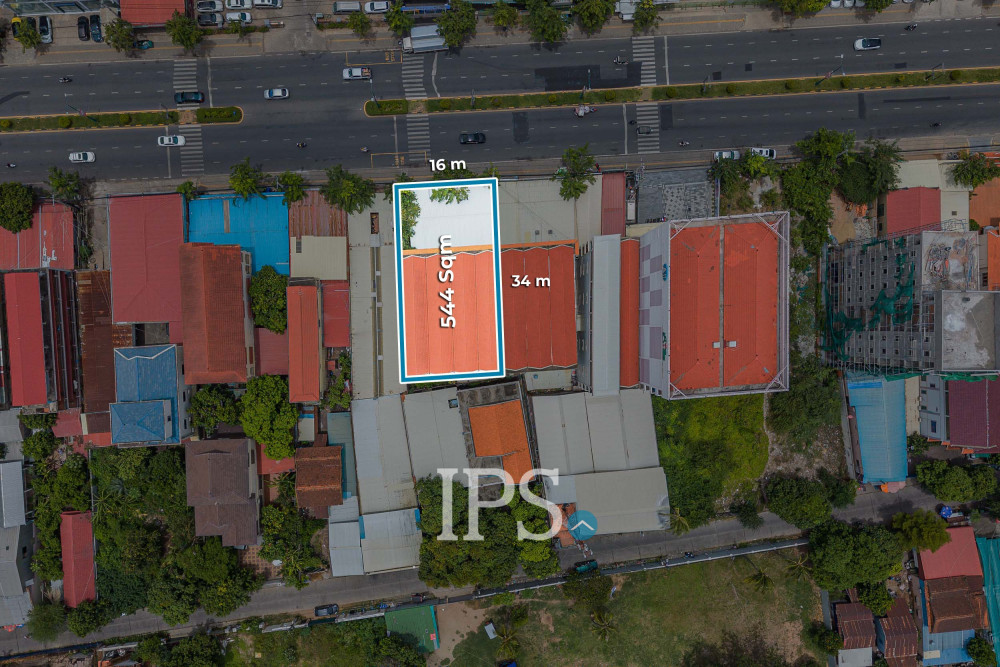 16 Bedroom Shophouse For Sale - Chroy Changvar, Phnom Penh - Image 2