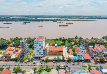 4 Bedroom Shophouse For Sale - Chroy Changvar, Phnom Penh thumbnail