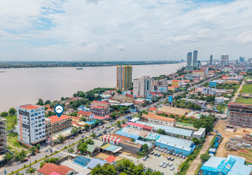 4 Bedroom Shophouse For Sale - Chroy Changvar, Phnom Penh thumbnail