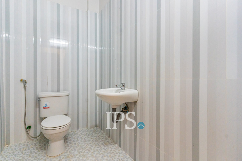 4 Bedroom Shophouse For Sale - Chroy Changvar, Phnom Penh