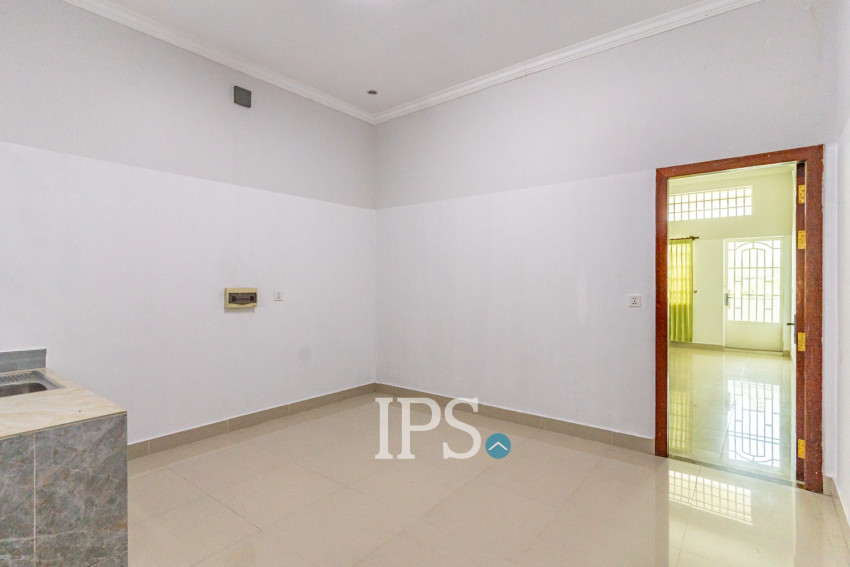 4 Bedroom Shophouse For Sale - Chroy Changvar, Phnom Penh