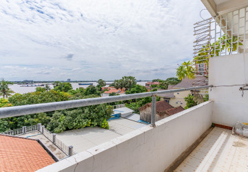 4 Bedroom Shophouse For Sale - Chroy Changvar, Phnom Penh thumbnail