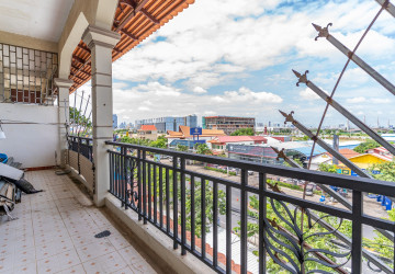 4 Bedroom Shophouse For Sale - Chroy Changvar, Phnom Penh thumbnail