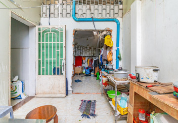 4 Bedroom Shophouse For Sale - Chroy Changvar, Phnom Penh thumbnail
