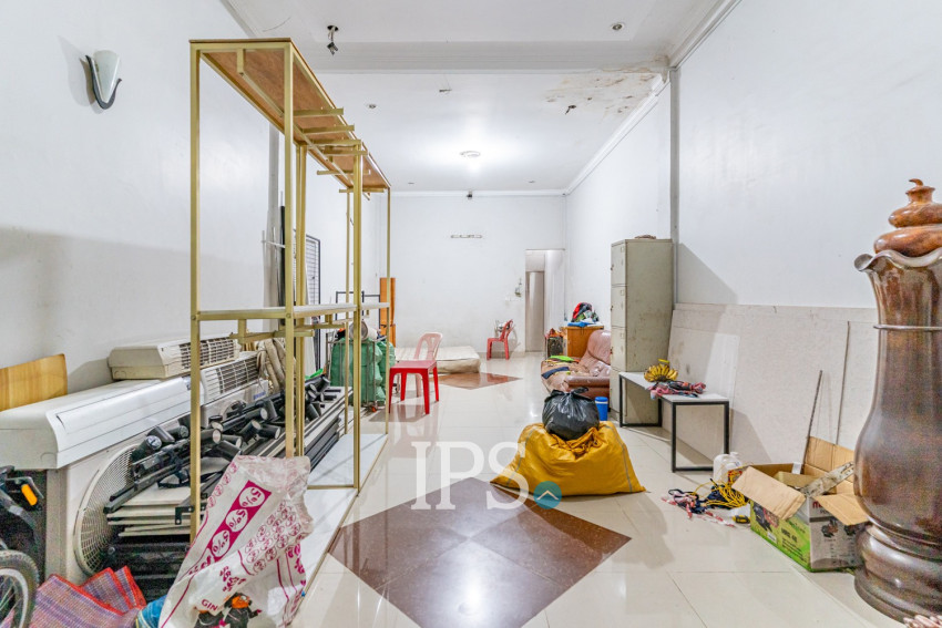 4 Bedroom Shophouse For Sale - Chroy Changvar, Phnom Penh