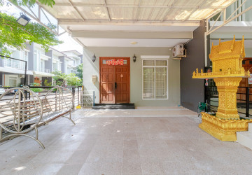 3 Bedroom Flat For Sale - Borey Premier, Svay Dangkum, Siem Reap thumbnail