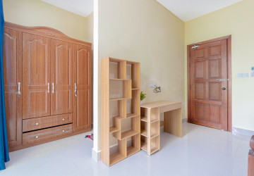 3 Bedroom Flat For Sale - Borey Premier, Svay Dangkum, Siem Reap thumbnail