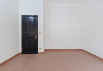 4 Bedroom Shophouse For Rent - Svay Dangkum, Siem Reap thumbnail