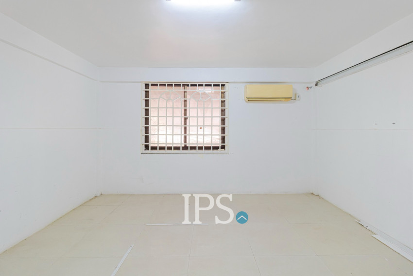 4 Bedroom Shophouse For Rent - Svay Dangkum, Siem Reap