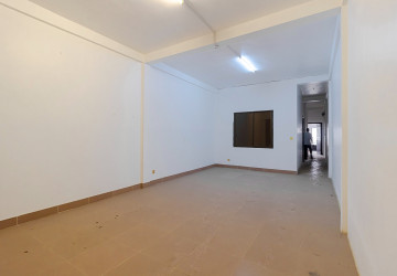 4 Bedroom Shophouse For Rent - Svay Dangkum, Siem Reap thumbnail