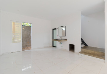 1 Bedroom Shophouse For Rent - Svay Dangkum, Siem Reap thumbnail