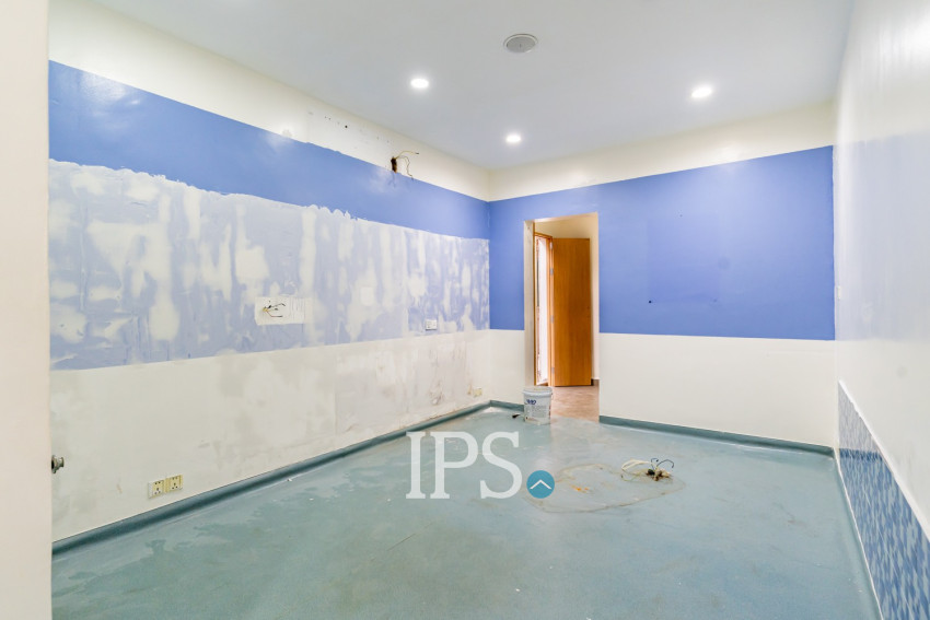 10 Room Commercial Villa For Rent - BKK1, Phnom Penh