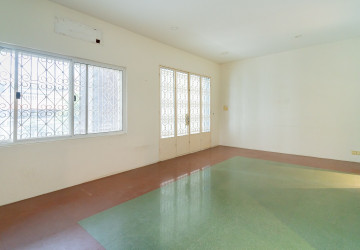 10 Room Commercial Villa For Rent - BKK1, Phnom Penh thumbnail