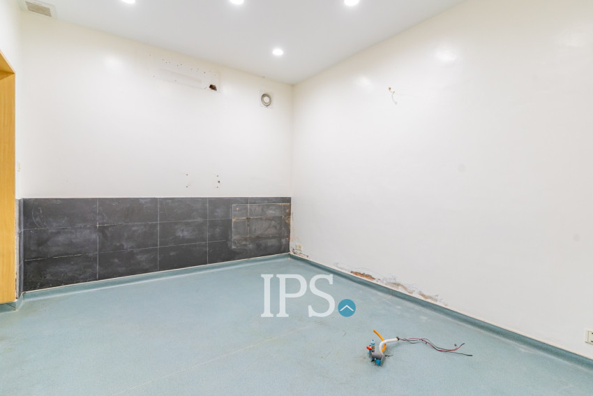 10 Room Commercial Villa For Rent - BKK1, Phnom Penh