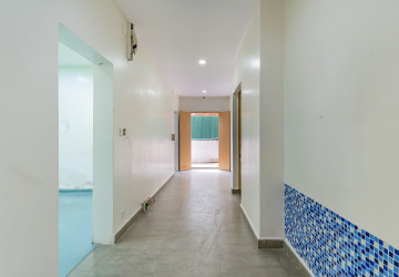 10 Room Commercial Villa For Rent - BKK1, Phnom Penh thumbnail