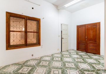 10 Room Commercial Villa For Rent - BKK1, Phnom Penh thumbnail