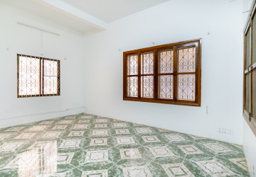 10 Room Commercial Villa For Rent - BKK1, Phnom Penh thumbnail